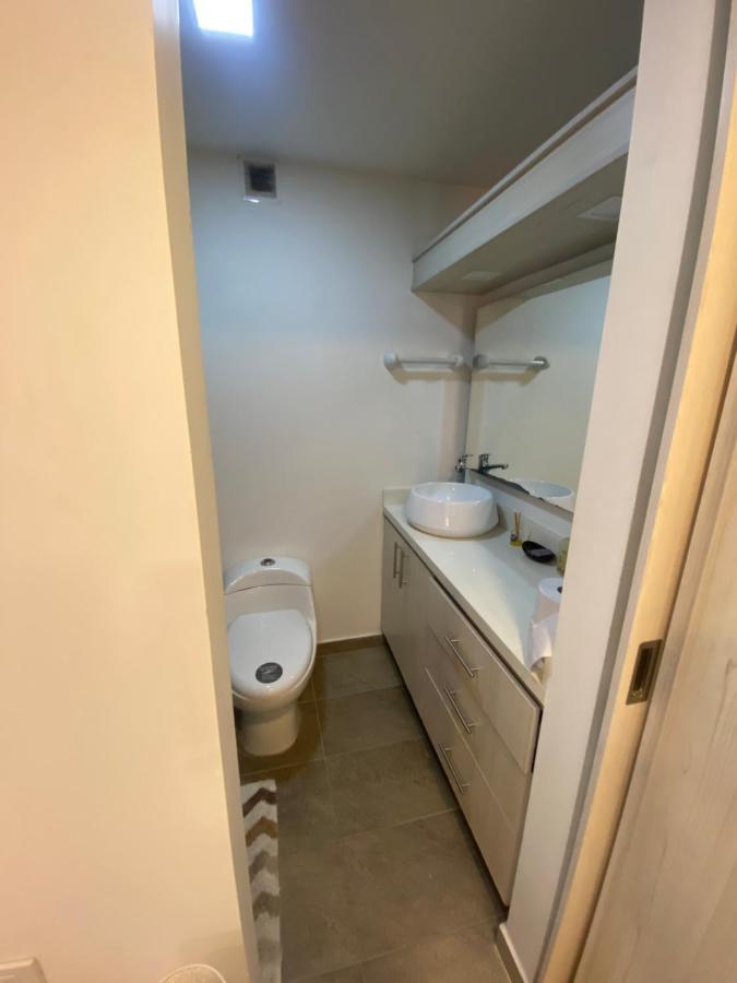 Apartasuite Moderna - En El Corazon Del Poblado