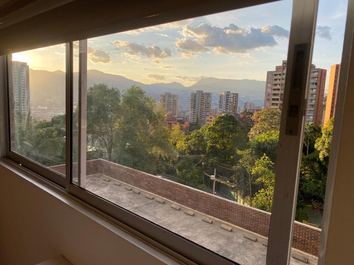 Apartment Apartasuite Moderna - En El Corazon Del Poblado Medellin