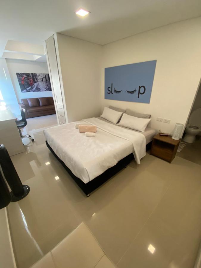 Apartasuite Moderna - En El Corazon Del Poblado Apartamento Medellín
