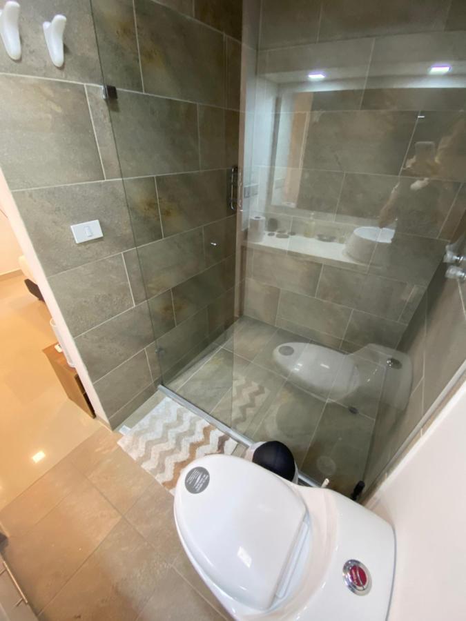 Apartasuite Moderna - En El Corazon Del Poblado * Medellín