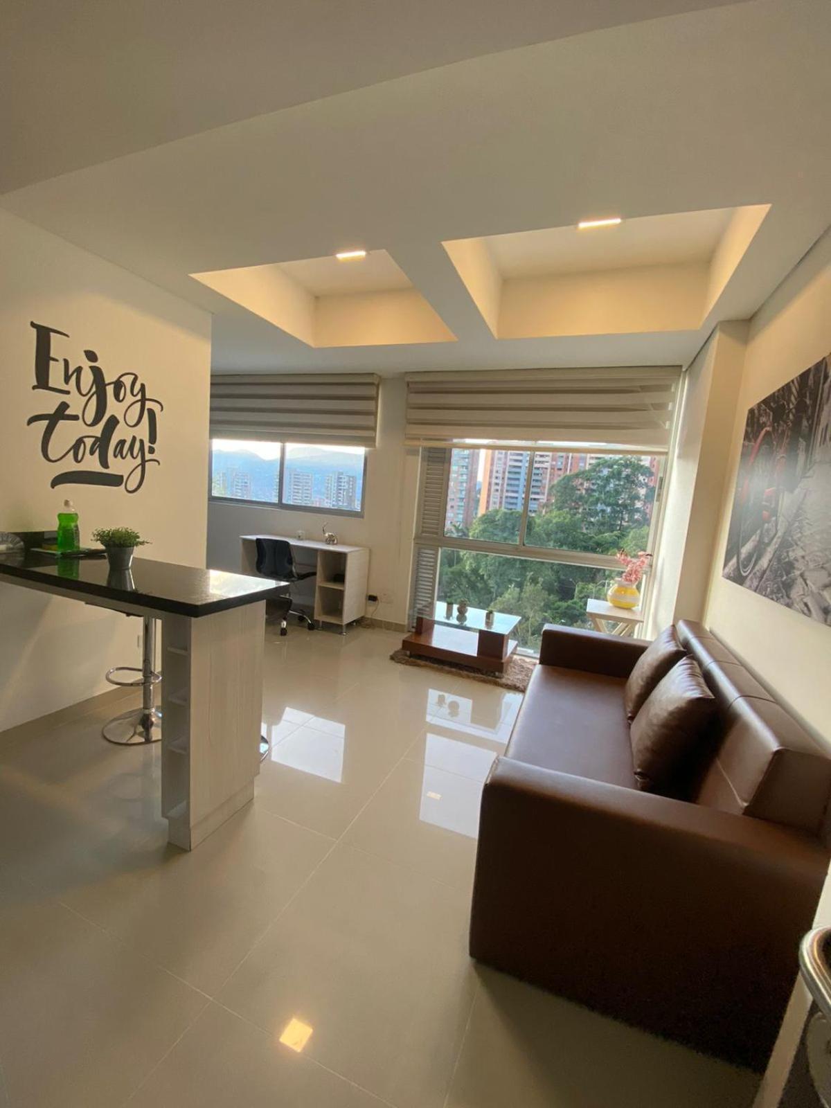 Apartment Apartasuite Moderna - En El Corazon Del Poblado Medellin